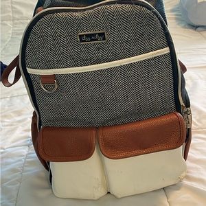 Itzy ritzy boss diaper bag.